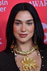 DuaLipa-byPhilipRomano.jpg