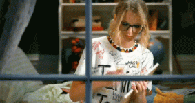 096b3dee73062e9fd6762cb9f9a846a9.gif