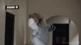d7cf73e08f35d4b13de8fd9777efaa2c.gif