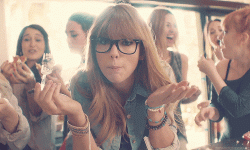 tumblr_mjnvfxohBE1qe8i7ko2_r2_500.gif